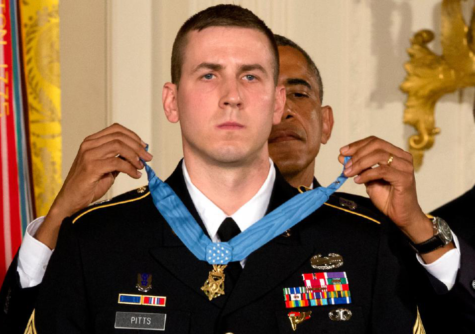 Army Staff Sgt. Ryan Pitts receives the Medal of Honor